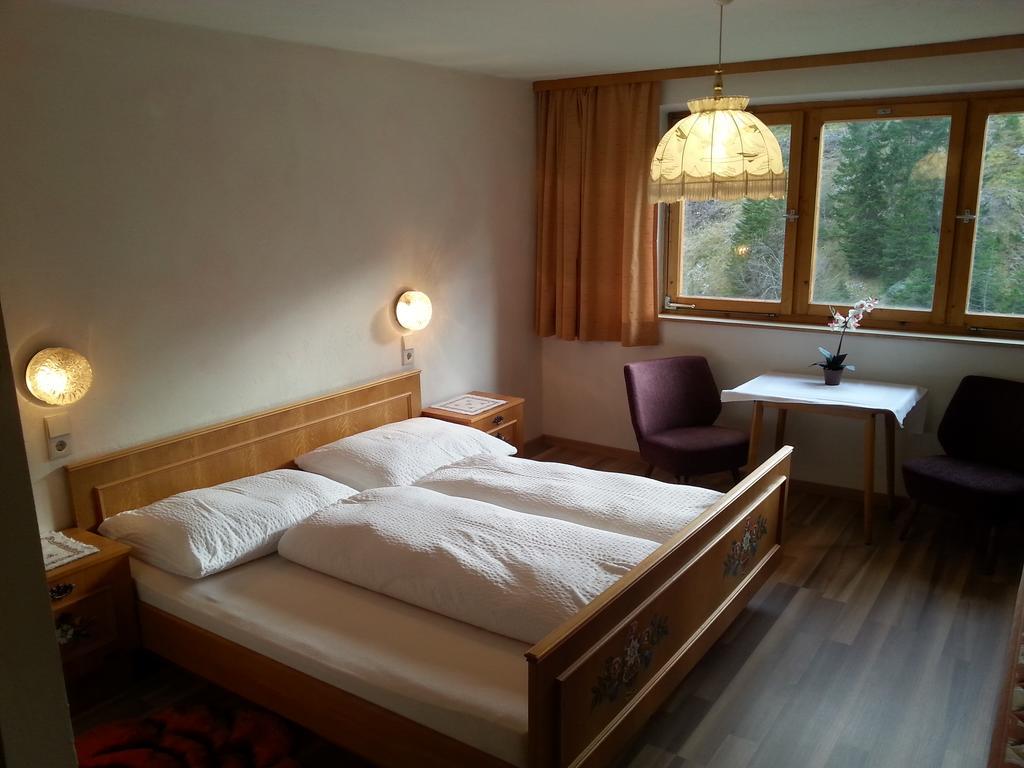 Gasthof Bergheimat Boden Room photo